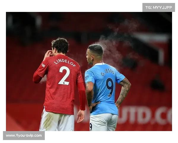 英格兰足球超级联赛曼城客场挑战曼联卫冕冠军作客老特拉福德